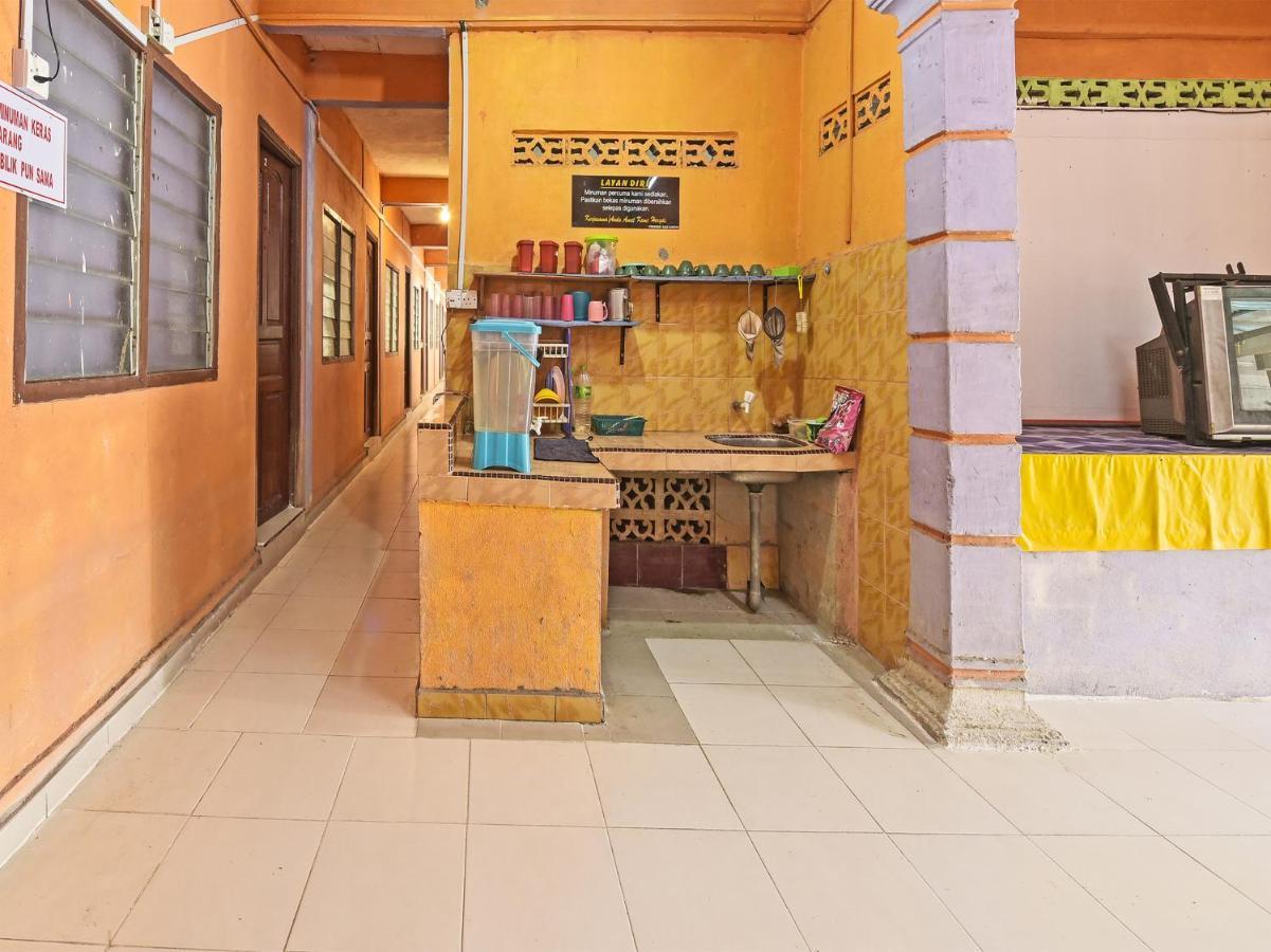 קוטה בארו Oyo 90454 Haza Harmoni Guesthouse מראה חיצוני תמונה